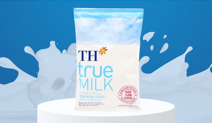 Sữa tươi TH true MILK không đường 220 ml (từ 1 tuổi)