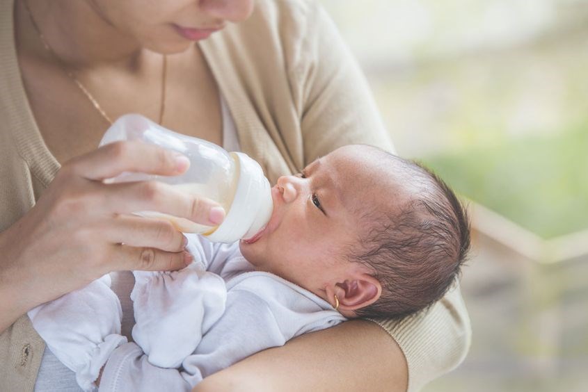 Cách chăm sóc trẻ sơ sinh 2 tháng đúng cách