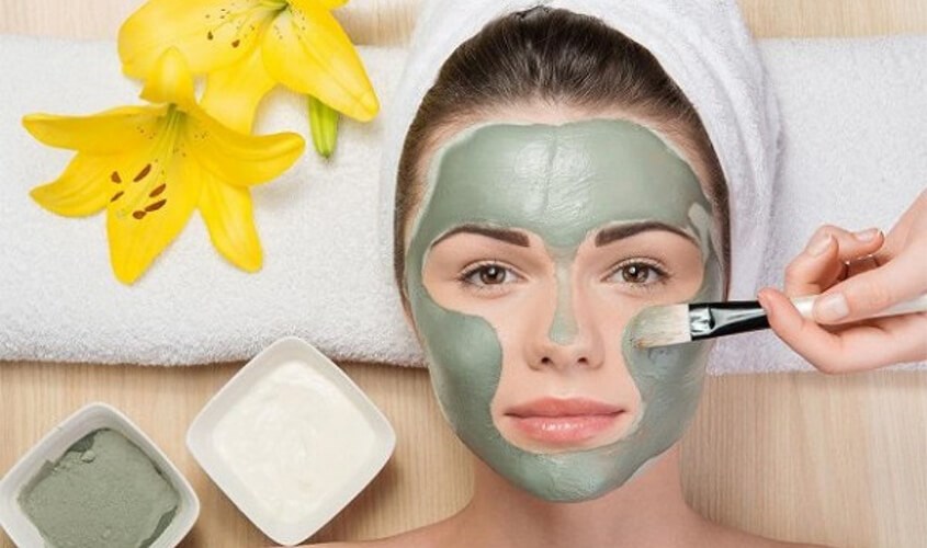 Sau khi lột mụn nên đắp mặt nạ để se khít lỗ chân lông Sau khi lột mụn nên đắp mặt nạ để se khít lỗ chân lông