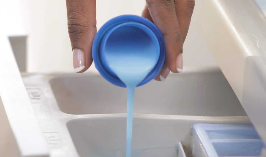 Sử dụng nước giặt, xả không rõ nguồn gốc