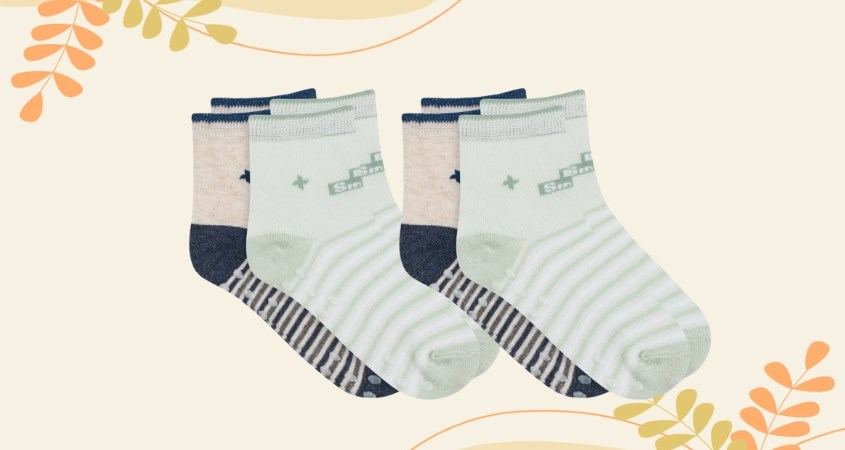 Combo 2 tất cổ ngắn bé trai ONOFF PG01 - PE01 màu xanh lá - be