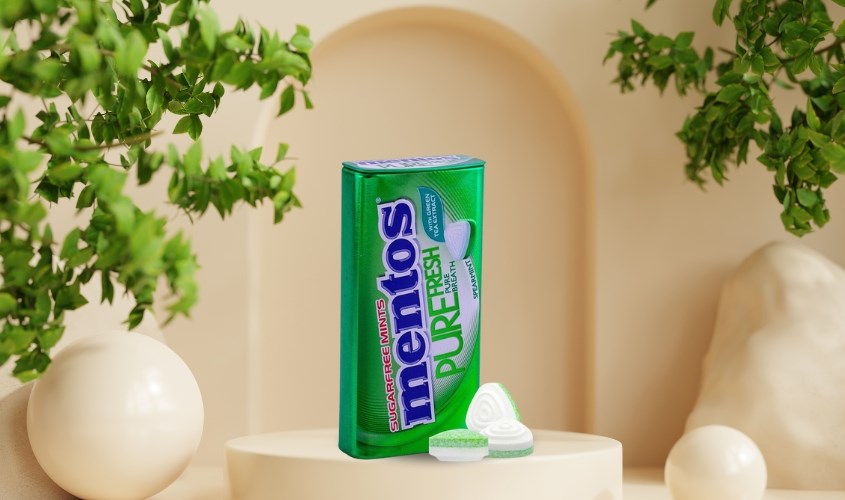 Kẹo ngậm Mentos Pure Fresh hương spearmint và trà xanh hộp 35g (từ 3 tuổi)