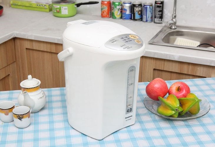 Bình thủy điện Panasonic NC-EG4000CSY 4 lít có trang bị khóa an toàn, bảo vệ người dùng