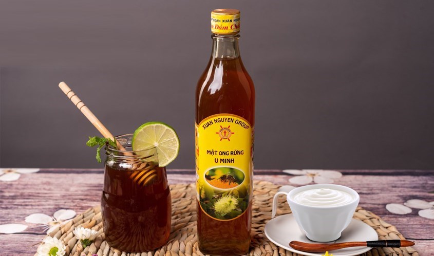 Mật ong rừng nguyên chất pha sữa ong chúa U Minh Xuân Nguyên 500 ml 