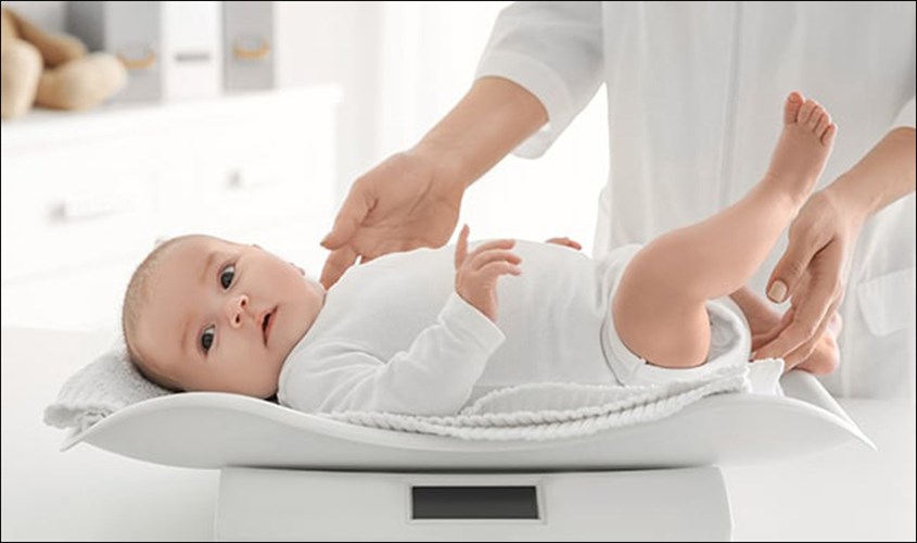 Trẻ sơ sinh bị thừa cân