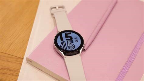 Samsung Watch 4 40mm có kích thước dây là 20mm