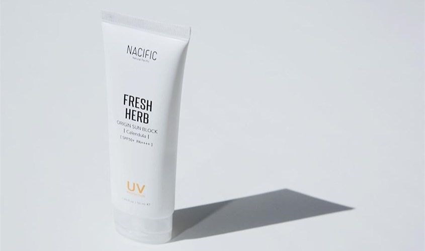 Kem chống nắng làm dịu da Nacific Fresh Herb SPF 50+ PA++++ 50 ml