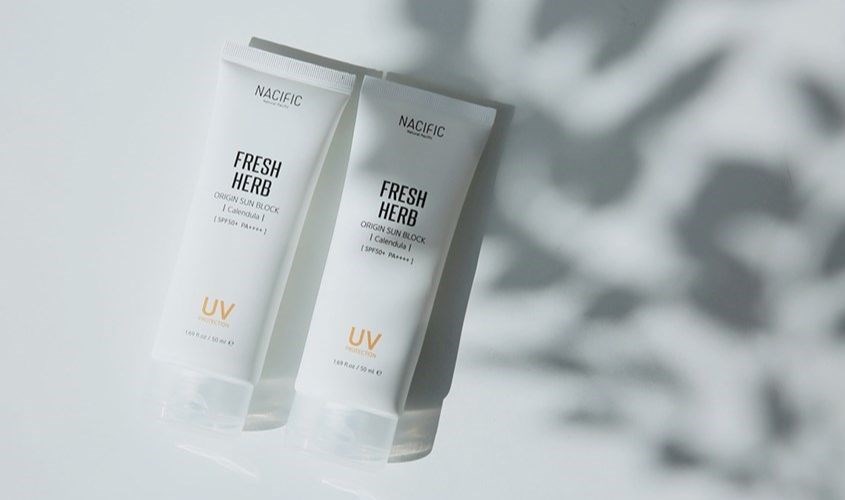 Kem chống nắng làm dịu và phục hồi da Nacific Fresh Herb SPF 50+ PA++++ 50 ml