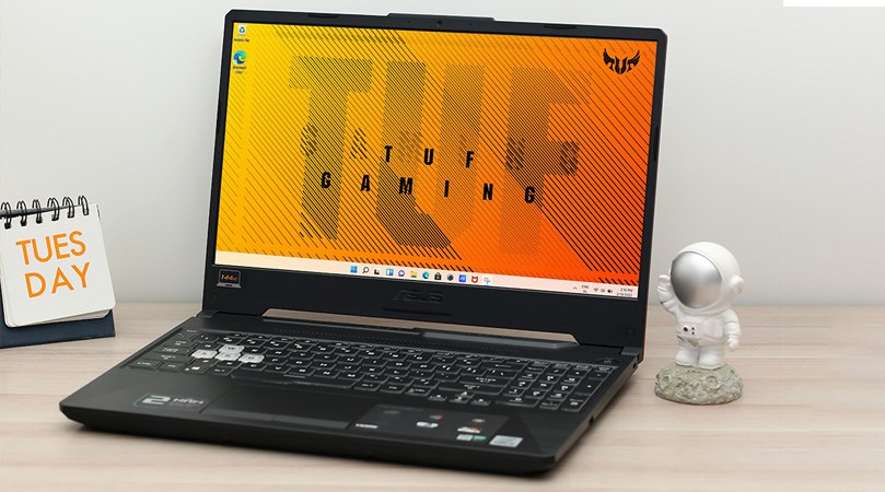 Laptop gaming đòi hỏi cấu hình mạnh và hiệu năng cao