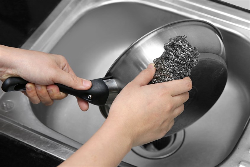 Miếng chùi nồi sợi inox 3M Scotch Brite thuộc thương hiệu 3M của Hoa Kỳ