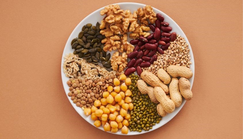 Hầu hết các loại hạt đều chứa chất béo tốt, không gây hại cho sức khỏe tim mạch