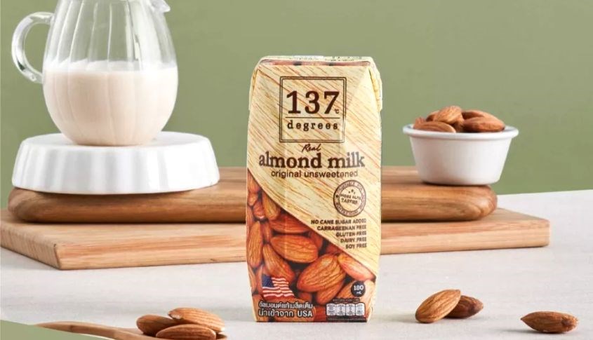 Lốc 3 hộp sữa đậu nành hạnh nhân không đường 137 Degrees 180 ml