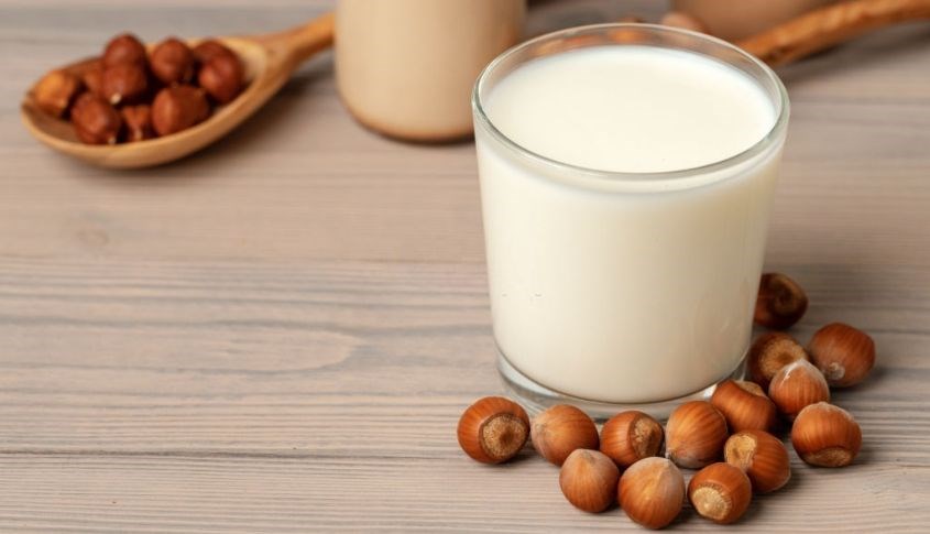 Sữa hạt phỉ có vị thơm đặc trưng, vị bùi béo, giàu chất xơ