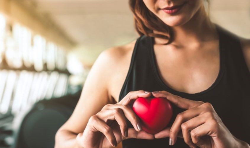 Khi nói đến sức khoẻ tim thì không thể không kể đến sữa và mật ong