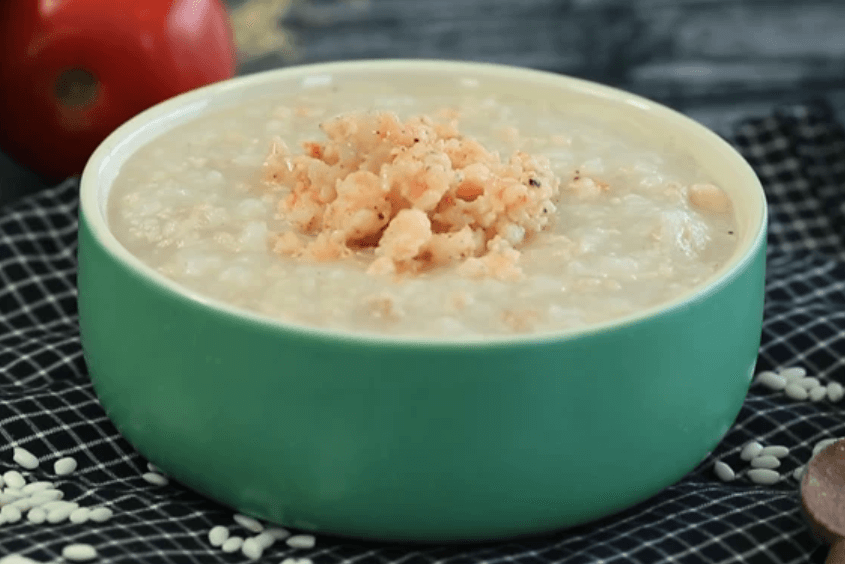 Cháo bí ngòi cho bé với tôm giàu dinh dưỡng