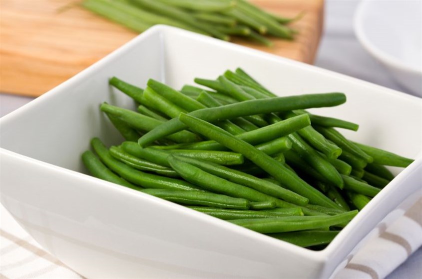 Cháo đậu cô ve cho bé ăn dặm