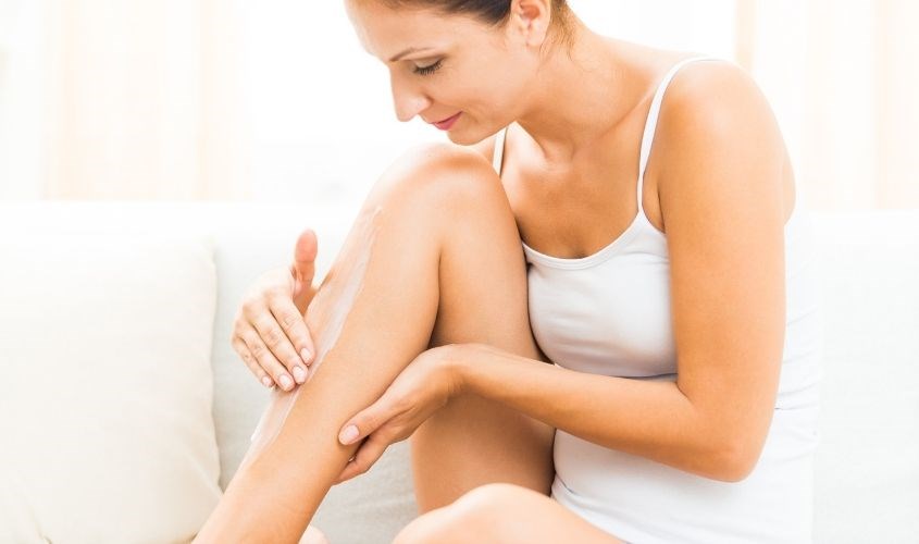 Bột nghệ giúp dưỡng ẩm cho da