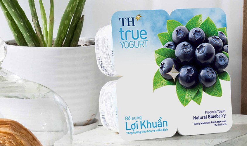 Lốc 4 hộp sữa chua trái cây TH true YOGURT vị việt quất