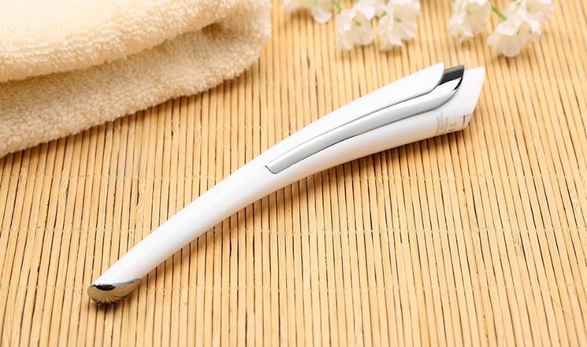 Máy massage mắt chống lão hóa Lifetrons EM-700