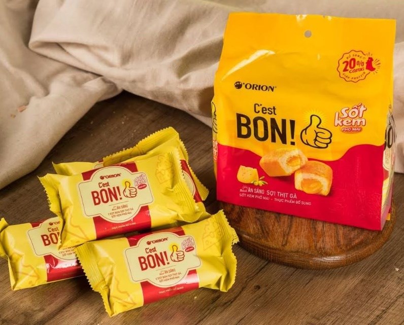 Bánh bông lan sợi thịt gà sốt kem phô mai Orion C