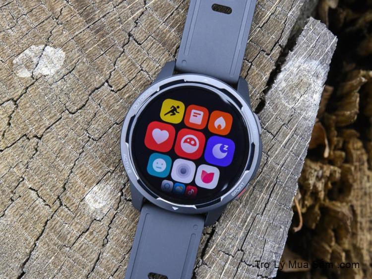 Xiaomi Watch S1 Active được trang bị tính năng Always On Display luôn bật 