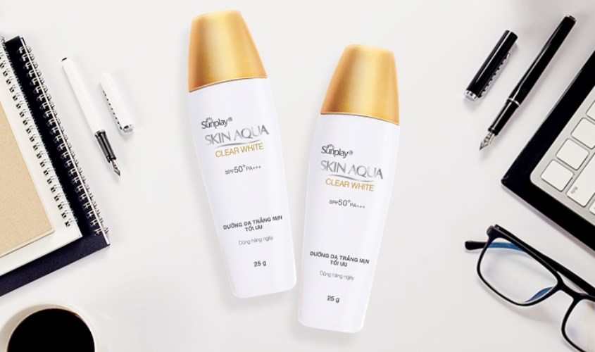 Sữa chống nắng dưỡng trắng Sunplay Skin Aqua Clear White