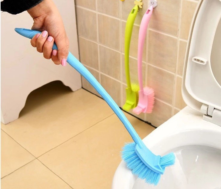 Bạn nên chọn mua bàn chải có 2 đầu để dễ dàng vệ sinh và tiết kiệm thời gian