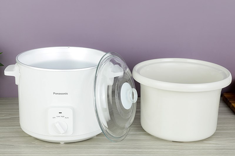 Nồi nấu chậm Panasonic 5 lít NF-N51AWRA có dung tích 5 lít giúp sử dụng thoải mái trong gia đình