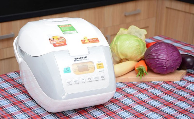 Nồi cơm điện tử Sharp 1.8 lít KS-COM18V có thiết kế đẹp măt, phù hợp cho mọi không gian bếp