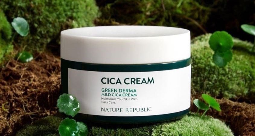 Kem dưỡng da chiết xuất rau má và keo ong Nature Republic Green Derma 190 ml