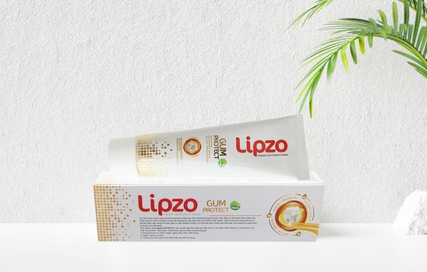 Kem đánh răng từ 6 tuổi Lipzo Herb Gum Protect hương thảo dược thơm mát 95g