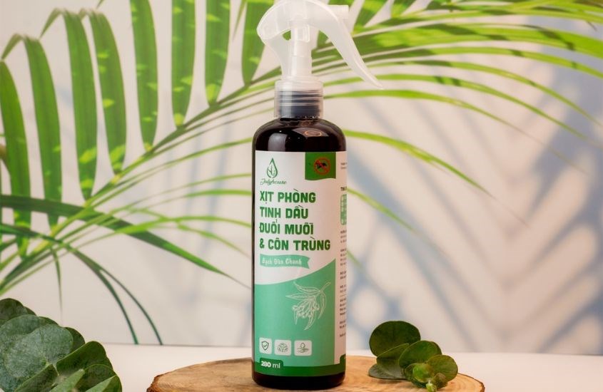 Xịt phòng tinh dầu Julyhouse