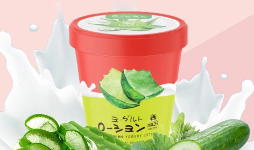 Lotion dưỡng thể trắng da chiết xuất Nha Đam, Dưa Leo Hasi Yogurt UV30 180g