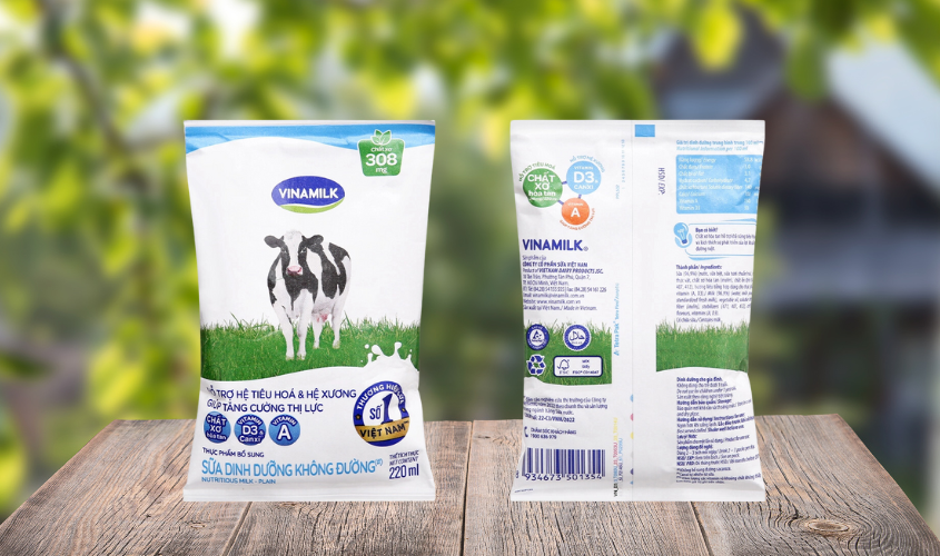 Sữa dinh dưỡng Vinamilk không đường 220 ml (từ 1 tuổi)