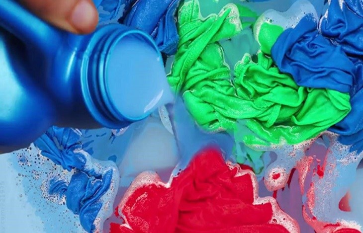 Soaking clothes in fabric softener for 10 - 15 minutes helps retain fragrance longer