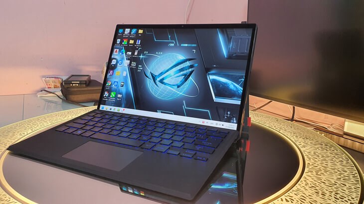 ASUS ROG Flow Z13 sử dụng tấm nền ROG Nebula Display cho khả năng hiển thị thông tin rõ ràng