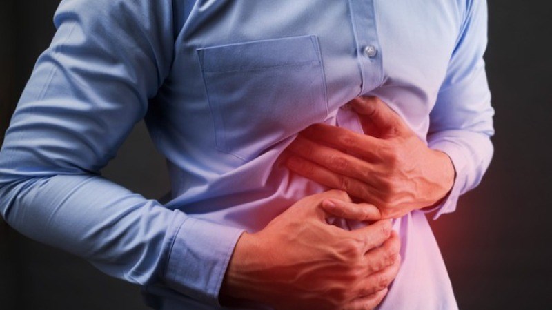 Sử dụng cam thảo nam liên tục trong thời gian dài có thể gây nguy cơ viêm dạ dày