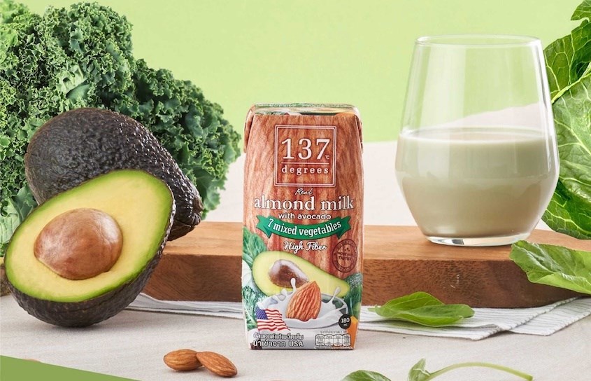 Sữa đậu nành hạnh nhân bơ và rau củ 137 Degrees 180 ml (từ 1 tuổi)