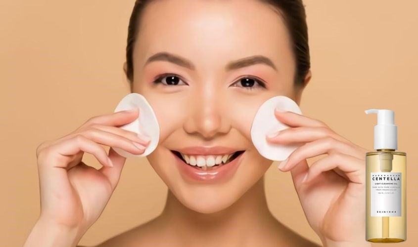 Dầu tẩy trang chiết xuất Rau Má Skin1004 Madagascar Centella Light Cleansing Oil 200 ml