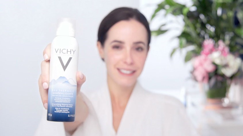 Xịt khoáng Vichy Eau Thermale Mineralizing Thermal Water là một trong những sản phẩm an toàn, lành tính cho mẹ bầu