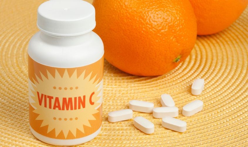Thừa vitamin C dẫn đến buồn nôn