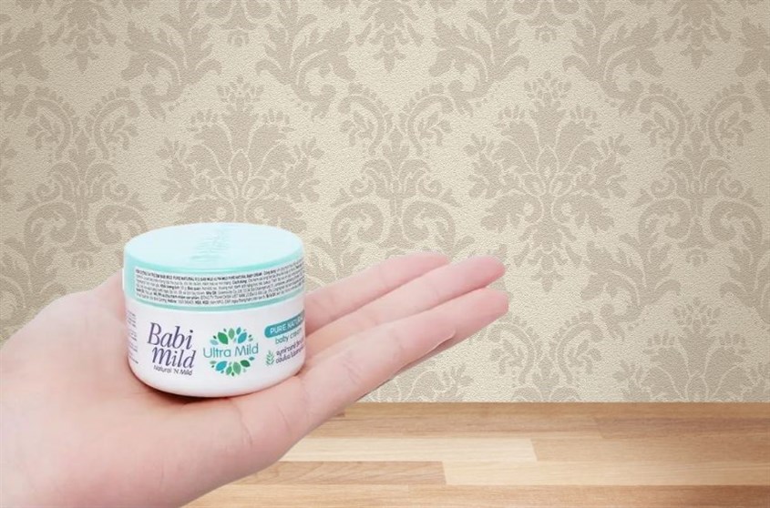 Kem dưỡng da cho bé Babi Mild Pure Natural Trẻ bị bệnh vảy nến