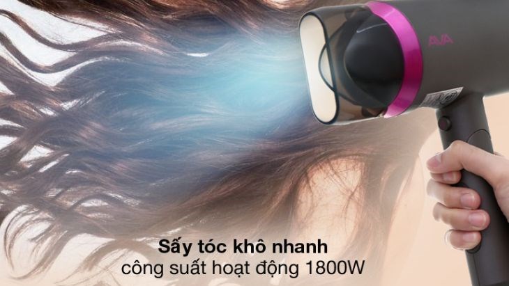Máy sấy tóc 1800W AVA RCY-7044 hoạt động mạnh mẽ với công suất 1800W