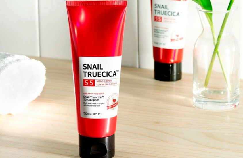Sữa rửa mặt Ốc Sên Some By Mi Truecica Miracle Repair Low pH có các thành phần hoàn toàn an toàn cho làn da