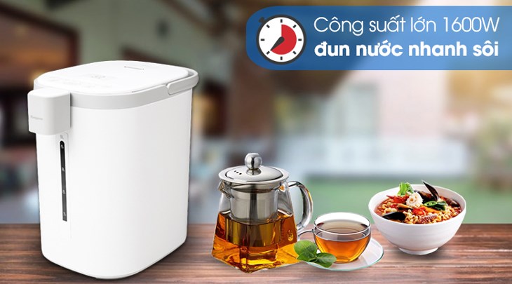Bình thủy điện Kangaroo KG5K1 5 lít có công suất 1600W giúp đun nước sôi nhanh chóng, tiết kiệm thời gian