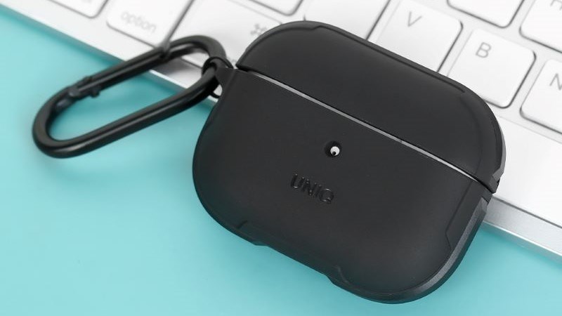 Túi đựng AirPods  UniQ