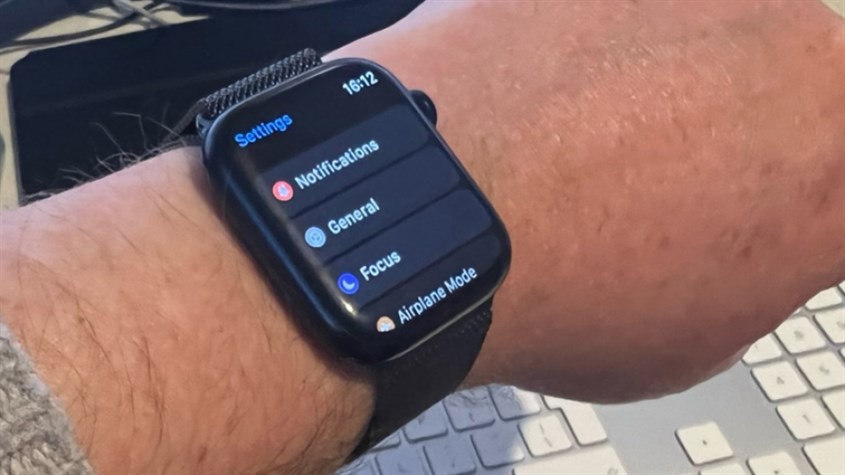 Mở ứng dụng Cài đặt/Settings trên Apple Watch