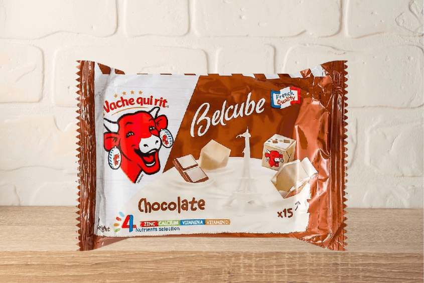 Phô mai là nguyên liệu không thể thiếu khi làm bánh khoai môn cho bé