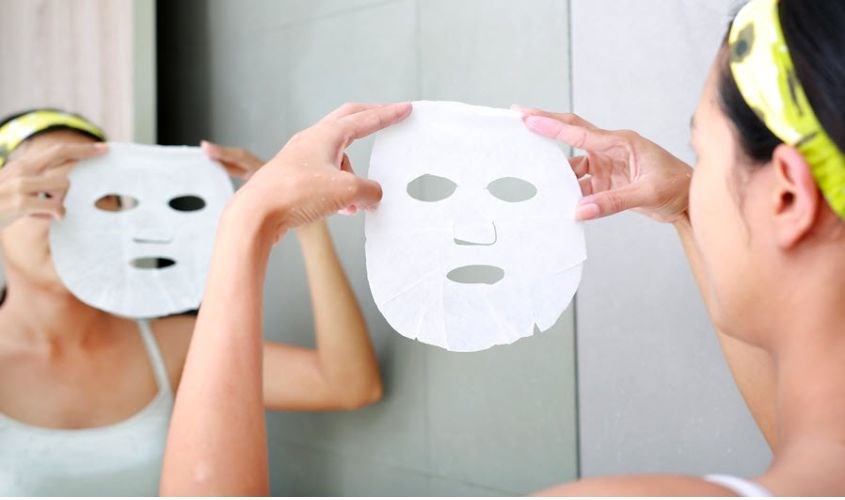 Nếu khuôn mặt hơi lớn thì kích thước của mặt nạ có thể sẽ không bao phủ được hết khuôn mặt Nếu khuôn mặt hơi lớn thì kích thước của mặt nạ có thể sẽ không bao phủ được hết khuôn mặt