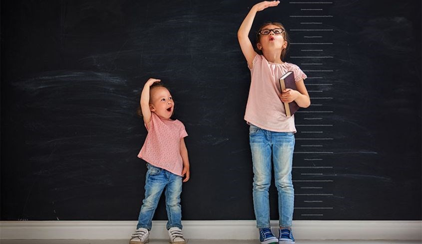 Cần bổ sung canxi ở một liều lượng thích hợp để bé cao lớn